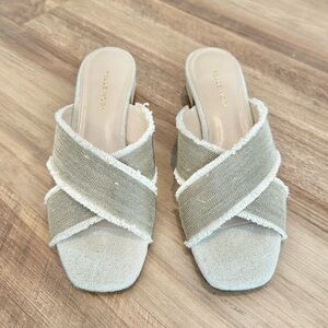 Bella Moda Leather Fabric & Gold Mules/Slides-Block Heel-Excellent Condition